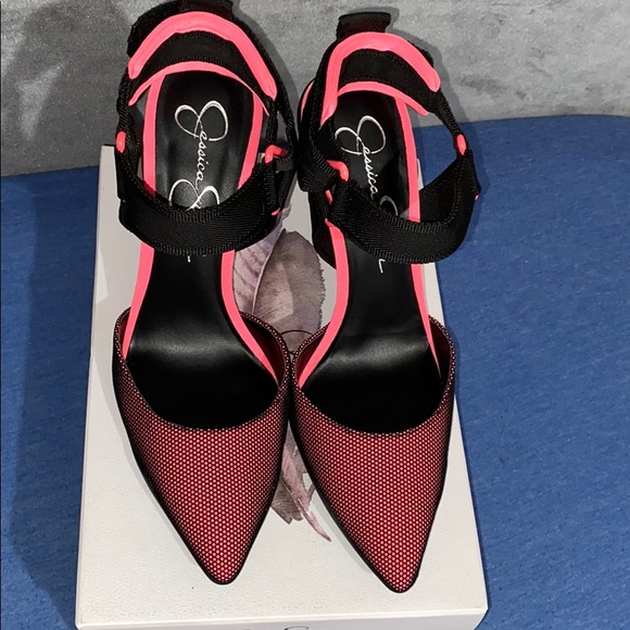Jessica Simpson Heels - Picture 3 of 8